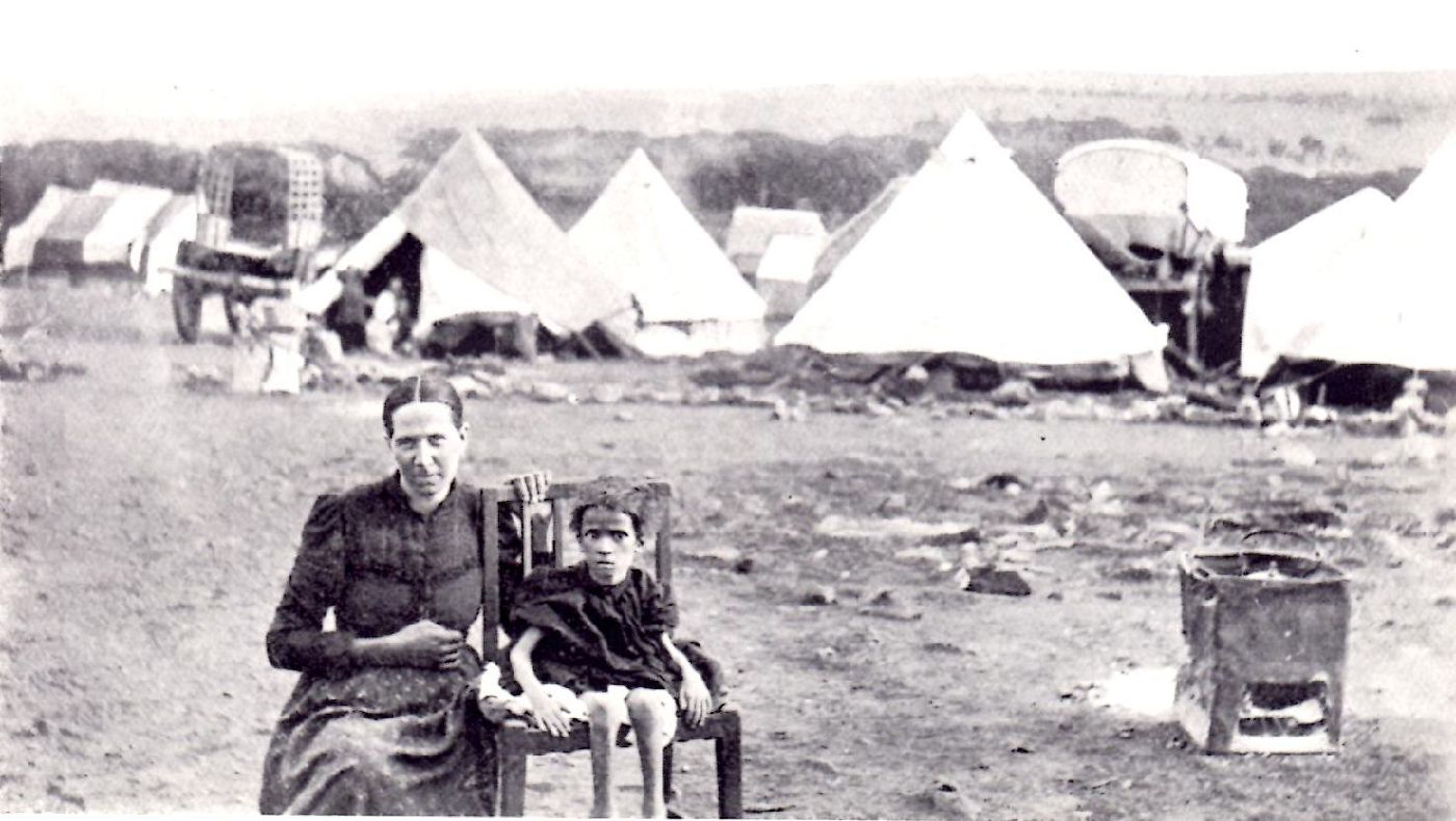Boer woman and child in South African war camp