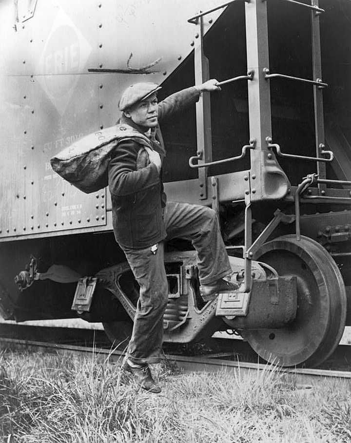 Hopping a freight train in the 1930s - Photo: Alan Fisher