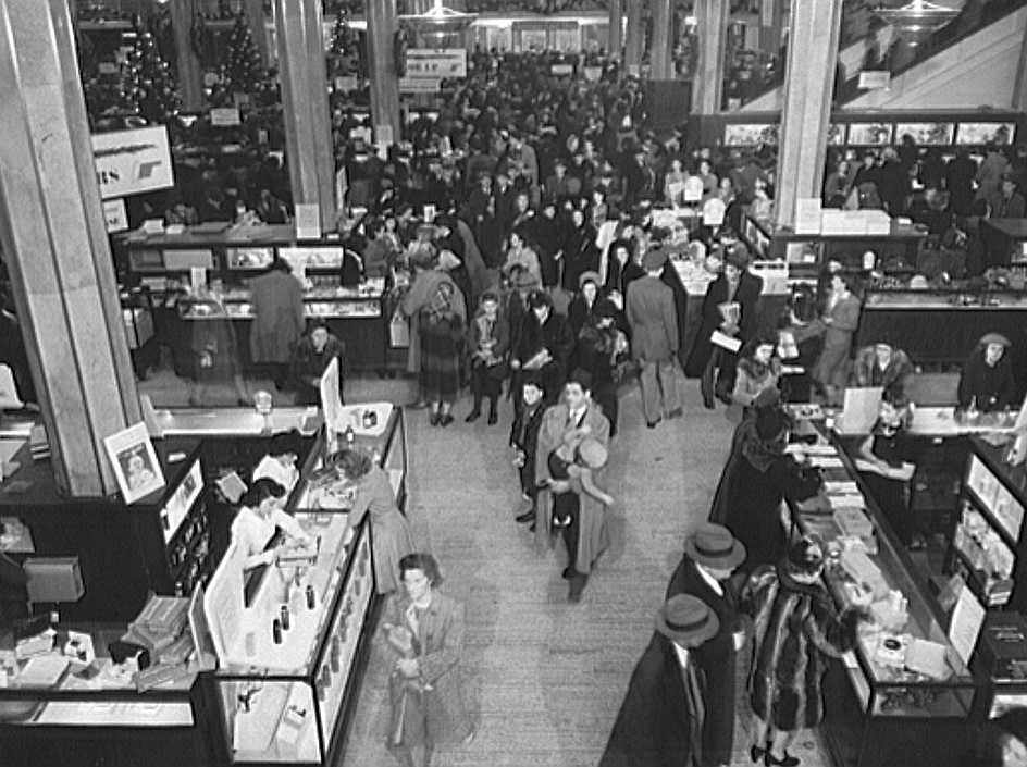 New York. R. H. Macy and Company department store during the week before Christmas