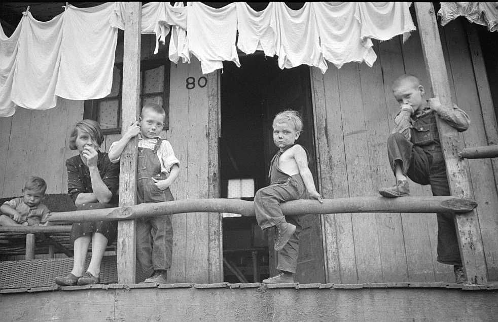 Coal miner's children and wife, Pursglove, West Virginia  Photo: Marion Post Wolcott