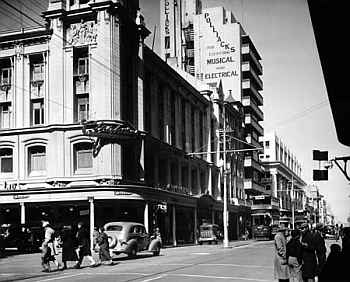 Eloff Street Johannesburg in the 1940s