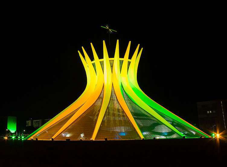 Cathedral of Brasília. --  Magnus Apolinario de Andrade 