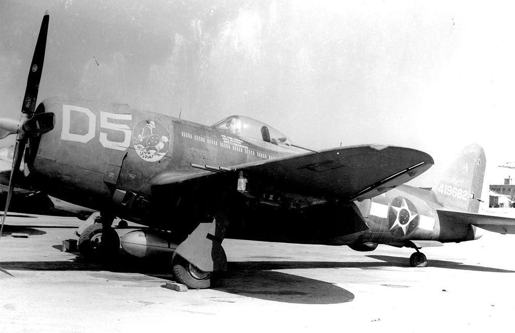 1º GAC P-47s carried the 