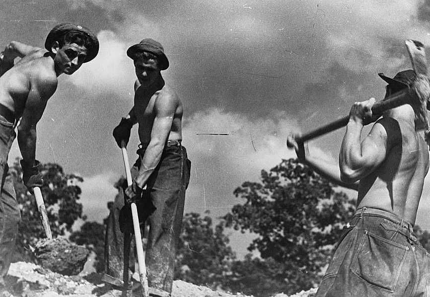 CCC (Civilian Conservation Corps) boys at work, Prince George's County, Maryland - Carl Mydans FSA/Library of Congress