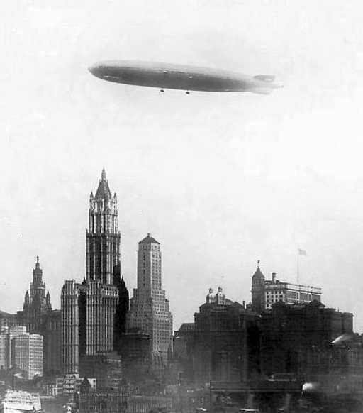 Graf Zeppelin over New York City - Wikipedia