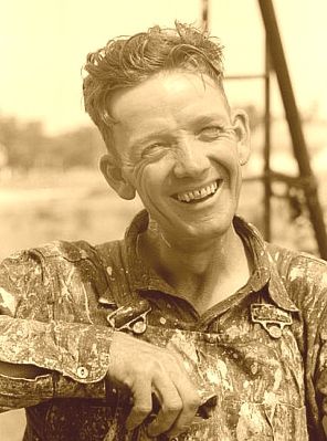 Roustabout worker during the Great Depression - FSA.Library of Congress