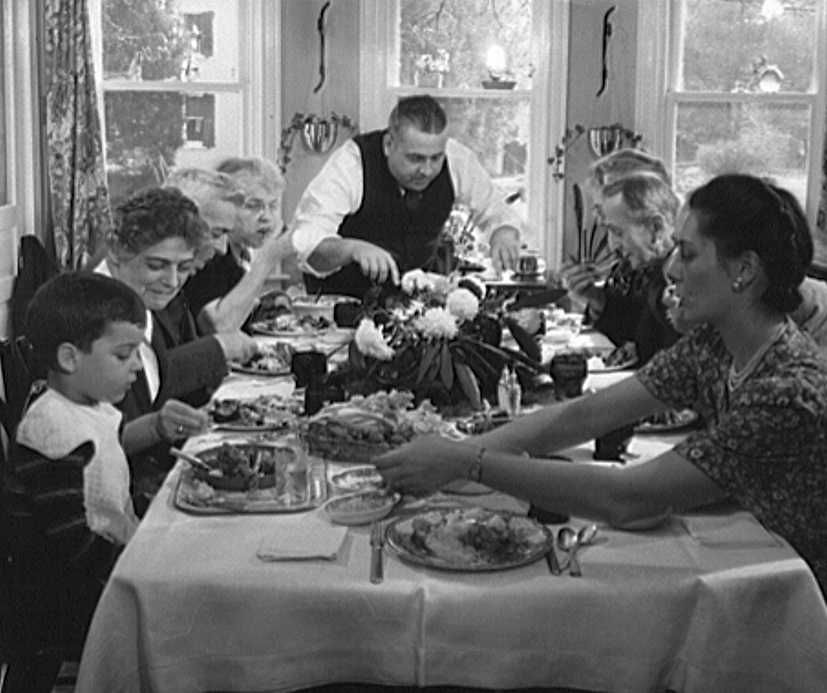 Thanksgiving dinner at home of Earle Landis, Neffsville, Pennsylvania  Photo: Marjory Collins