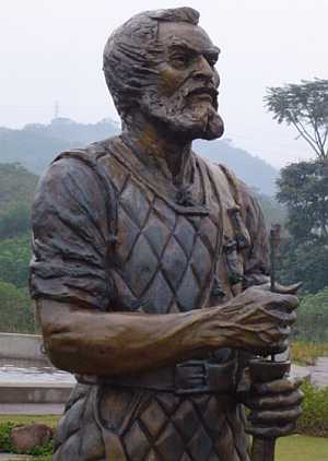 Bandeirante, sculptor Murio Toledo [19]